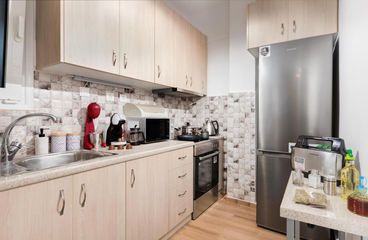 Apartament Διαμέρισμα Στο Κέντρο Δίπλα Στα Νοσοκομεία Και Τα Αξιοθέατα Ateny Zewnętrze zdjęcie